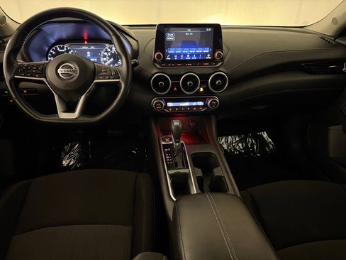 Used 2021 Nissan Sentra SV image 25