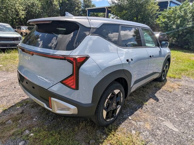 New 2027 Kia Seltos S FWD image 6