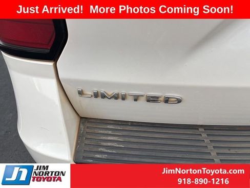 Used 2019 Ford Expedition Limited w/ Equipment Group 302A image 7
