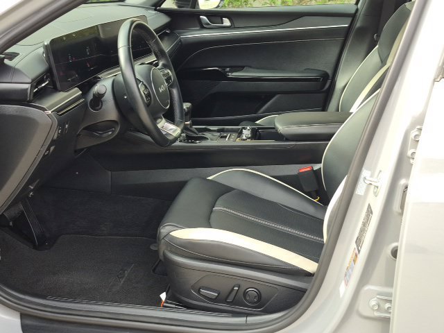 Used 2025 Kia K5 GT-Line FWD image 16