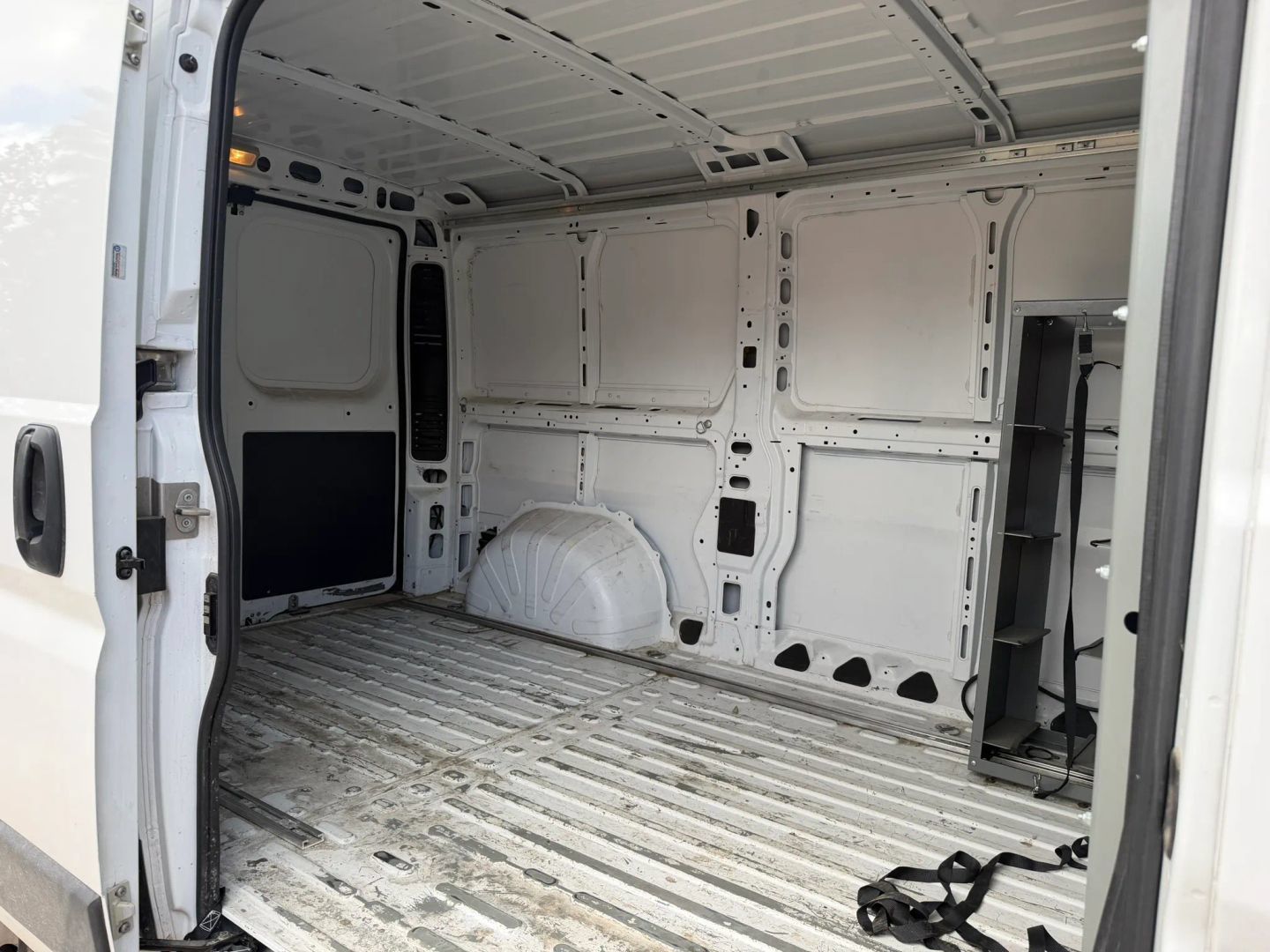 Used 2021 RAM ProMaster 2500 FWD image 15