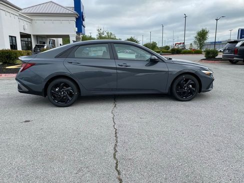 New 2026 Hyundai Elantra Sport FWD image 8