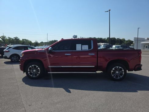 Used 2024 Chevrolet Silverado 1500 High Country w/ Max Trailering Package AWD/4WD image 4