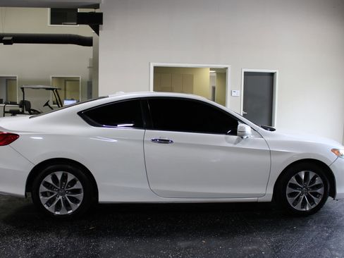 Used 2015 Honda Accord EX-L image 2