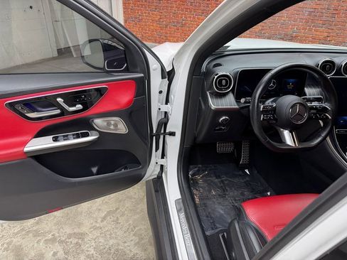 Certified 2024 Mercedes-Benz GLC 300 GLC 300 image 9