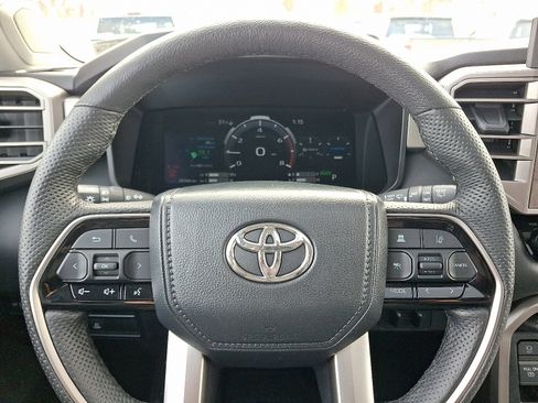 Certified 2024 Toyota Sequoia Limited image 20