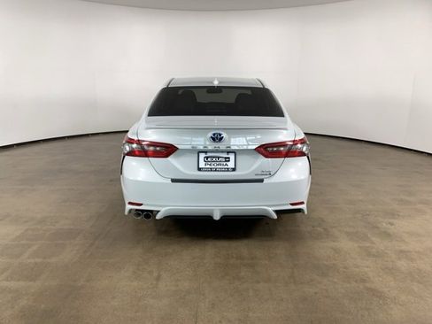 Used 2023 Toyota Camry XSE image 10