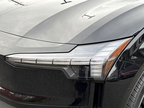 New 2026 Volvo EX30 Plus w/ Climate Package AWD/4WD image 7