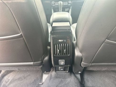 Certified 2023 Jeep Compass Limited AWD/4WD image 22