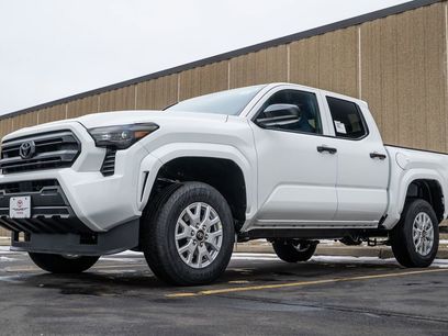 New 2026 Toyota Tacoma SR