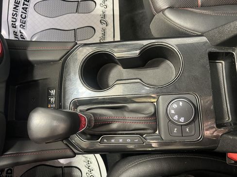 Used 2019 Chevrolet Blazer RS AWD/4WD image 16