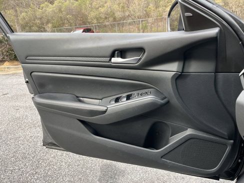 Certified 2024 Nissan Altima 2.5 SV w/ SV Premium Package image 14