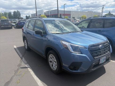 Certified 2022 Subaru Forester AWD/4WD image 6