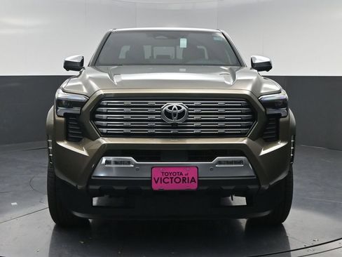 New 2026 Toyota Tacoma Limited AWD/4WD image 17