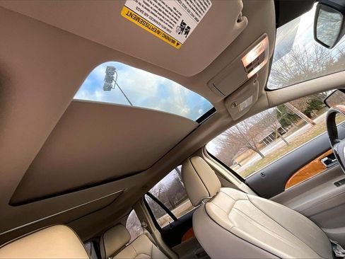 Used 2011 Lincoln MKX AWD w/ 102A Rapid Spec Order Code image 21