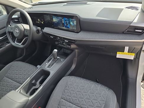 New 2026 Nissan Kicks SV w/ Cold Weather Package FWD image 13