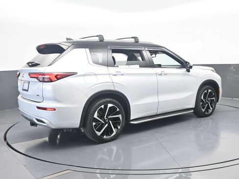 Used 2024 Mitsubishi Outlander SEL AWD/4WD image 6