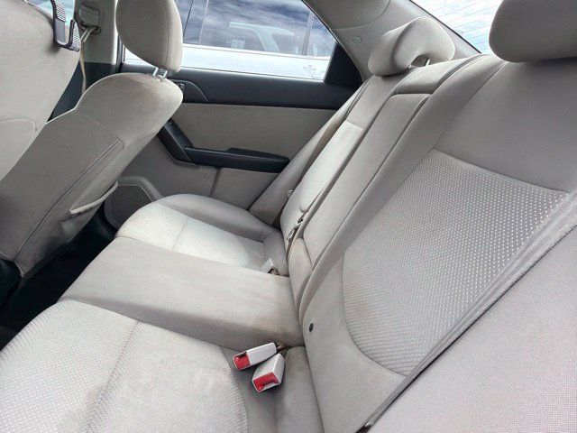 Used 2010 Kia Forte EX w/ Fuel Economy Pkg FWD image 13