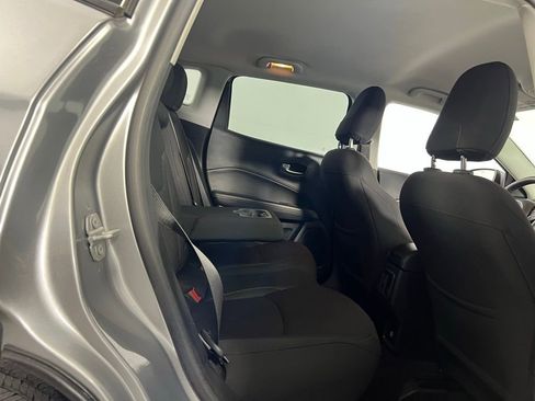 Used 2020 Jeep Compass Sport w/ Safety & Security Group image 28