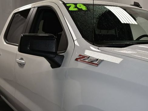 Certified 2024 Chevrolet Silverado 1500 RST AWD/4WD image 5