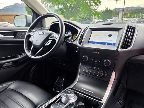 Used 2020 Ford Edge SEL AWD/4WD image 15