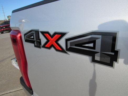 Used 2017 Ford F250 XLT w/ XLT Premium Package image 34