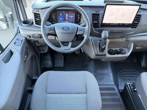 New 2026 Ford Transit 250 Low Roof RWD image 23