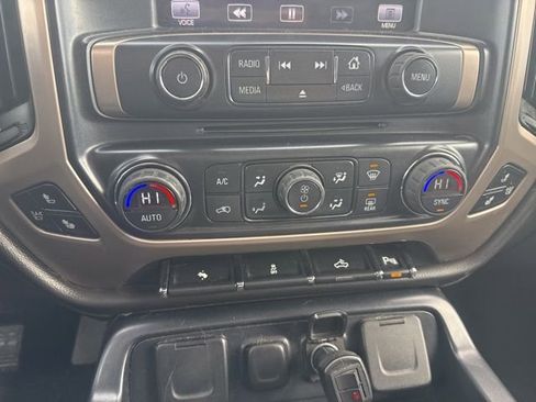 Used 2015 GMC Sierra 2500 Denali image 23