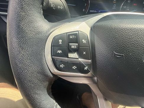 Certified 2023 Ford Explorer XLT w/ Equipment Group 202A AWD/4WD image 32