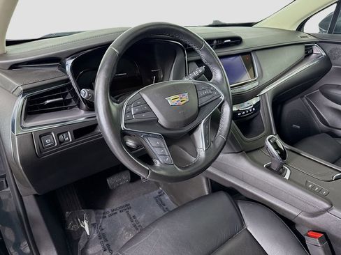 Used 2019 Cadillac XT5 Luxury image 9