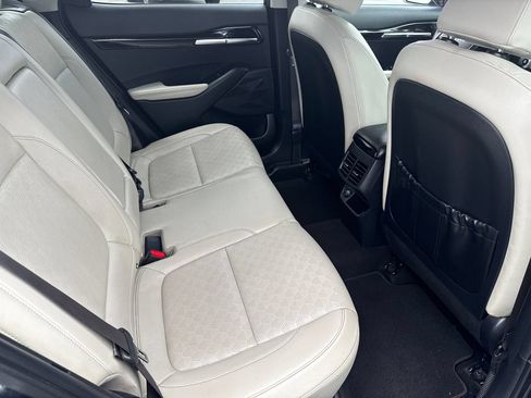 Used 2023 Kia Seltos EX AWD/4WD image 15