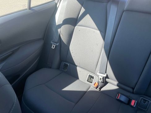 Used 2025 Toyota Corolla LE image 37