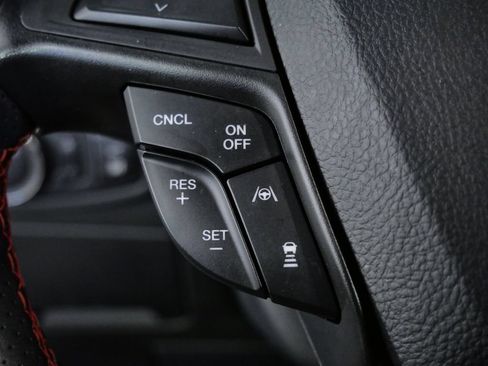 Used 2022 Ford Edge ST-Line w/ Cold Weather Package AWD/4WD image 23
