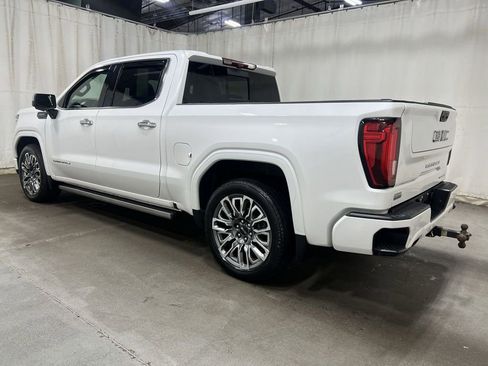 Used 2024 GMC Sierra 1500 Denali Ultimate AWD/4WD image 3