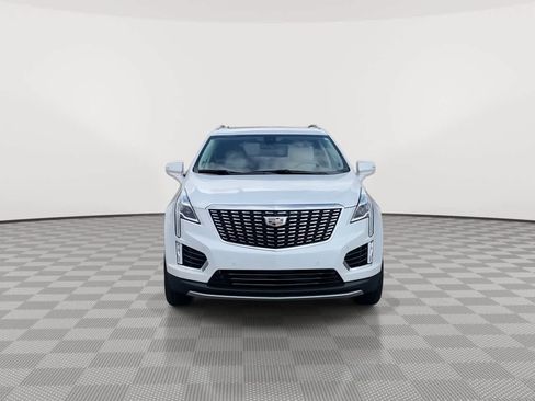 Certified 2023 Cadillac XT5 Premium Luxury w/ LPO, Floor Liner Package image 3