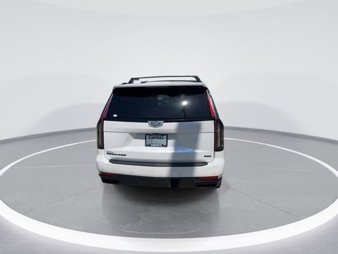 Used 2023 Cadillac Escalade ESV Sport Platinum w/ LPO, ONYX Package AWD/4WD image 6