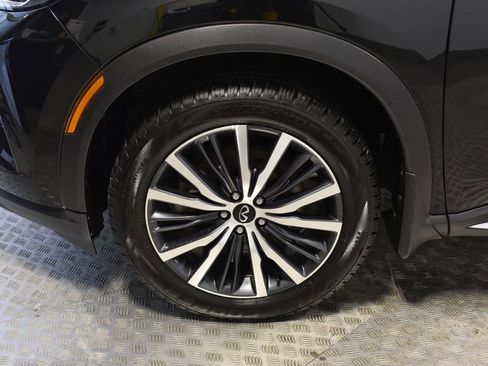 Used 2024 INFINITI QX60 Sensory w/ Vision Package image 36
