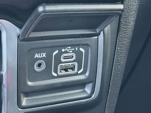Used 2025 Jeep Wrangler Unlimited Rubicon 392 AWD/4WD image 16
