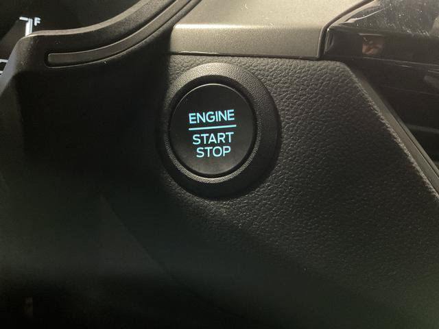 Used 2023 Ford Escape Active w/ Cold Weather Package FWD image 22