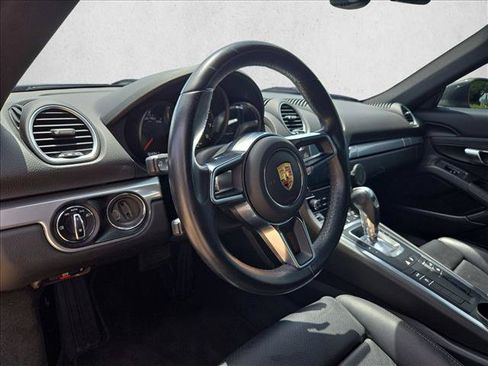 Used 2017 Porsche 718 Cayman RWD image 10