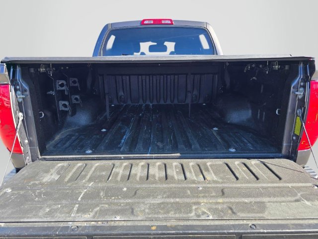 Used 2018 Toyota Tundra SR5 w/ SR5 Upgrade Package AWD/4WD image 14