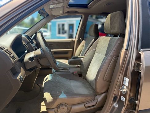 Used 2004 Honda CR-V EX image 10