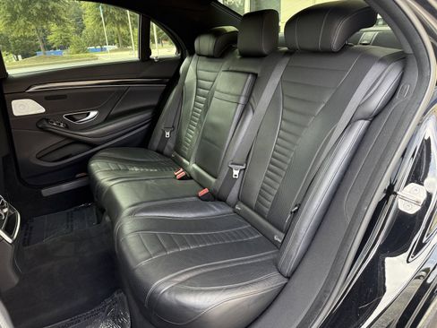 Used 2020 Mercedes-Benz S 560 S 560 image 44
