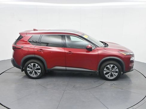 Used 2021 Nissan Rogue SV w/ Premium Package AWD/4WD image 28