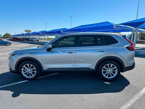 Used 2023 Honda CR-V EX-L image 9