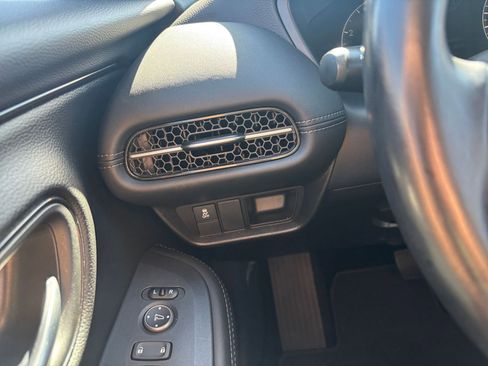 Used 2025 Honda HR-V EX-L image 35