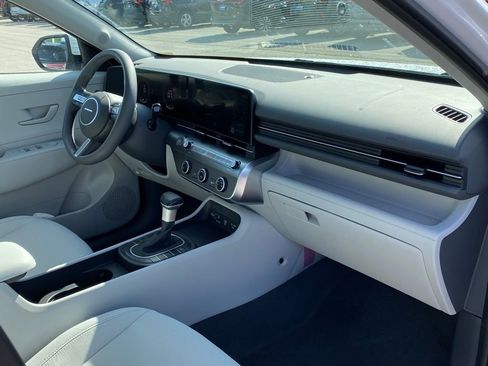 New 2026 Hyundai Kona SE FWD image 30