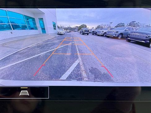 Used 2024 Chevrolet Malibu LT image 7