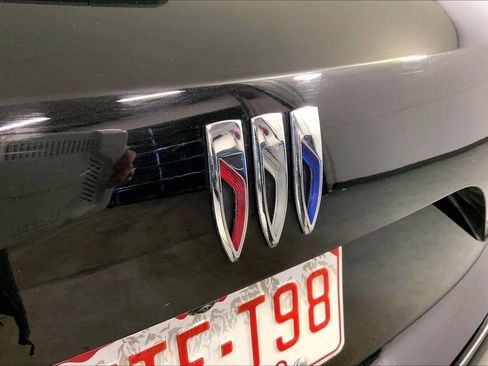 Used 2025 Buick Envision Preferred image 29