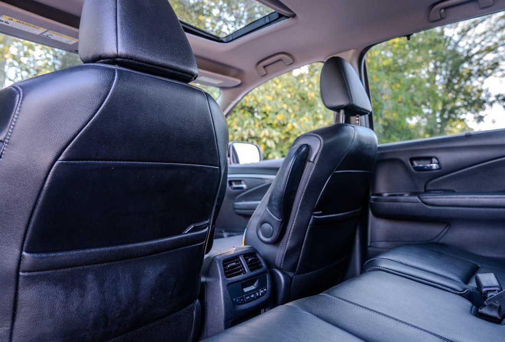 Used 2019 Honda Pilot EX-L image 30